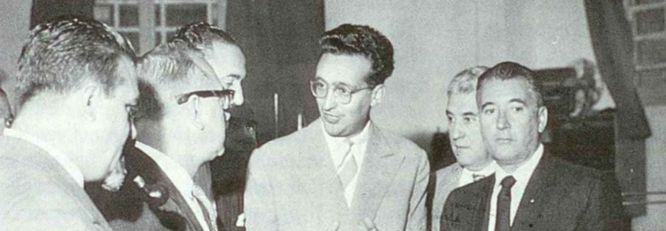 Emilio Gatti with his collaborators in the laboratory