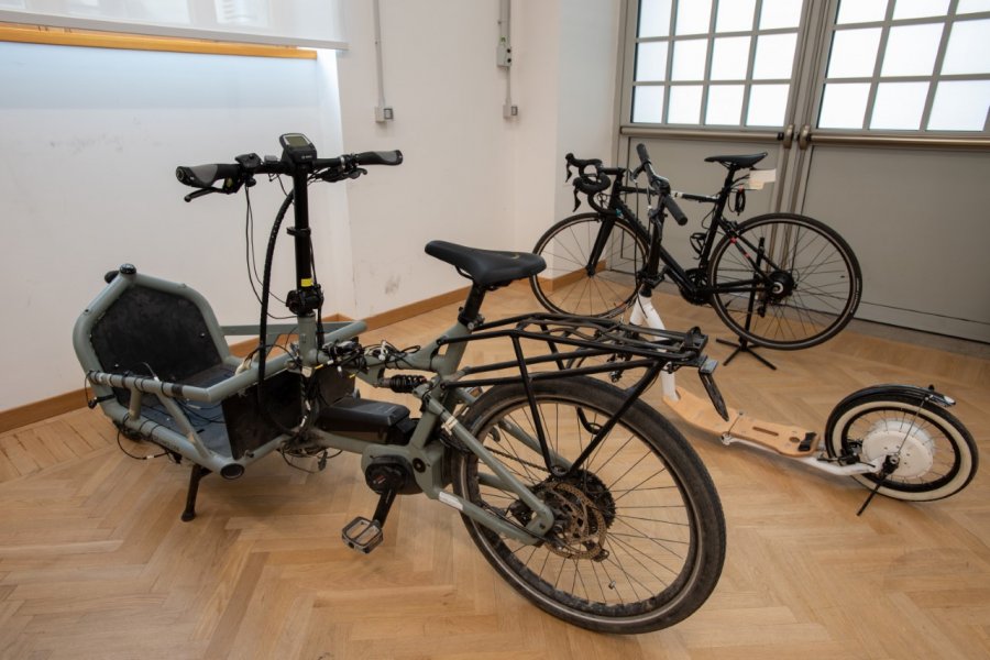 Programmable pedal assist bikes.