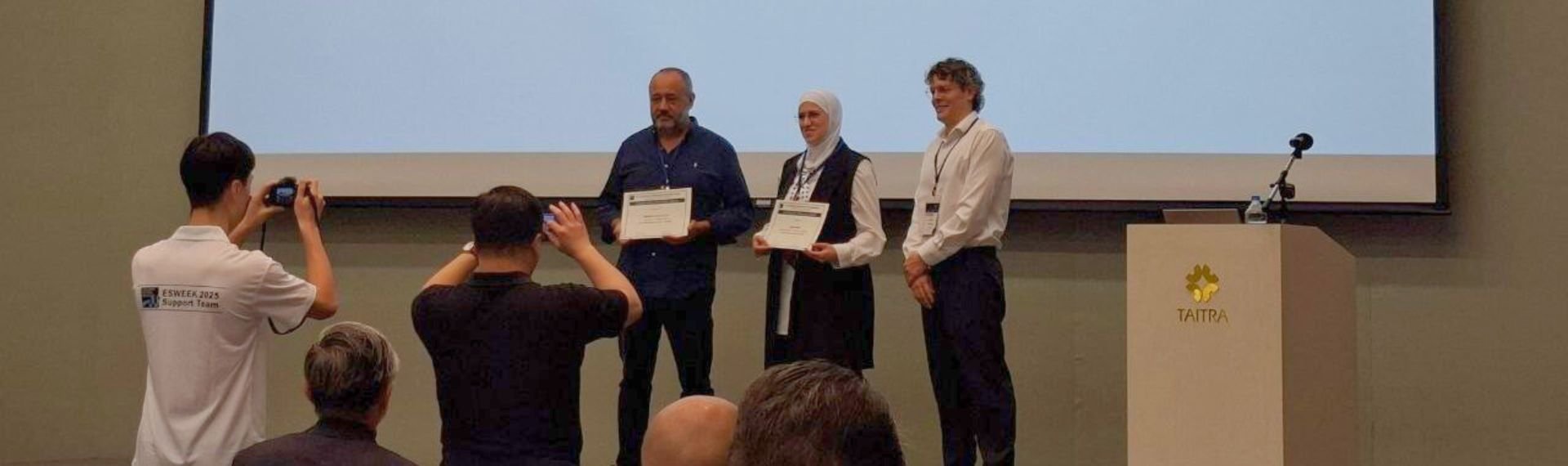 A William Fornaciari lESWEEK 2025 Outstanding Reviewer Award